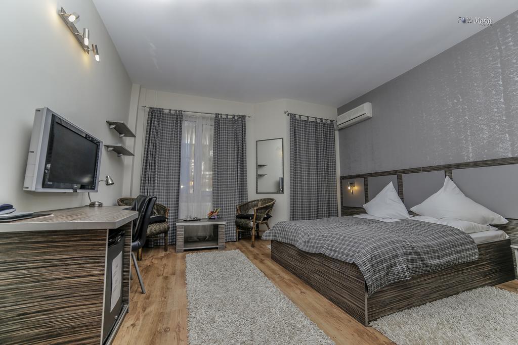 Hotel Golden Spirit Байле Херкулане Стая снимка