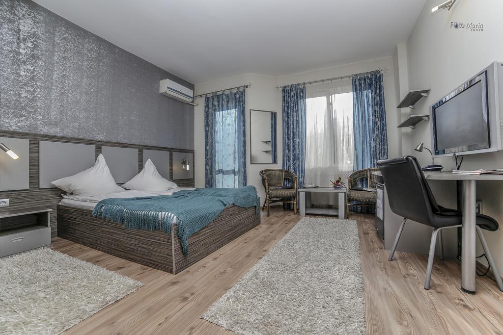 Hotel Golden Spirit Байле Херкулане Стая снимка