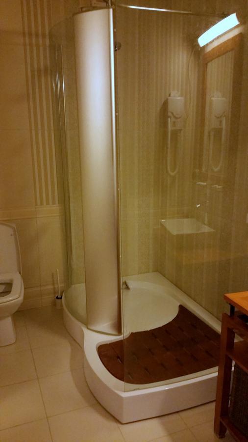 Hotel Golden Spirit Байле Херкулане Екстериор снимка